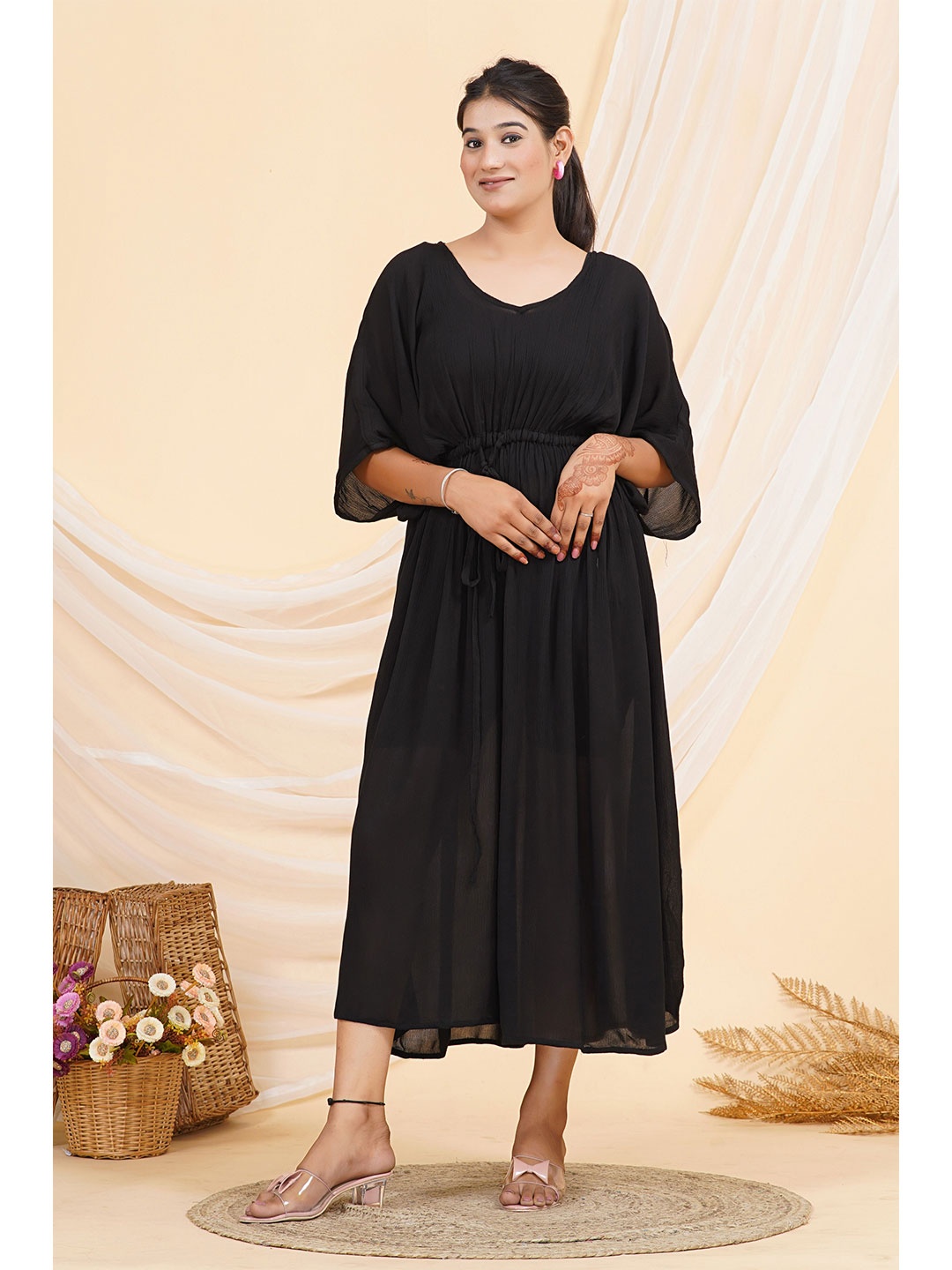 

SAKURA Liva A-Line Midi Dress, Black