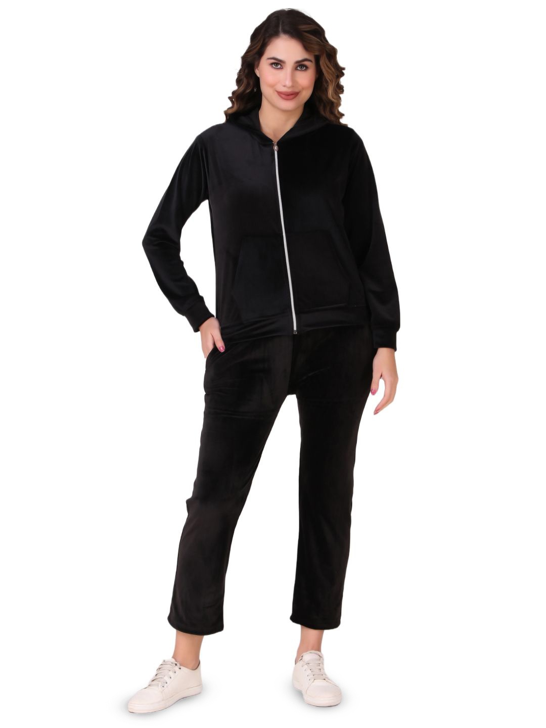 

FNOCKS Sweatshirt & Trousers Co-Ords, Black