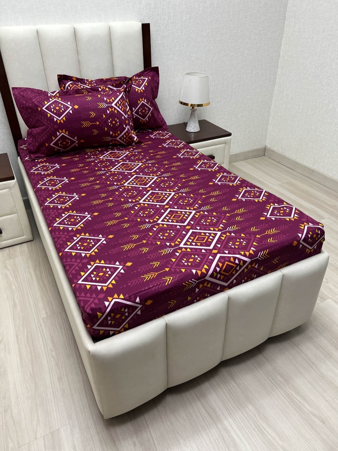 

Pure Decor Lounge Fur Pink Pure Cotton 210 TC Single Bedsheet Set 1.73 m x 2.36 m