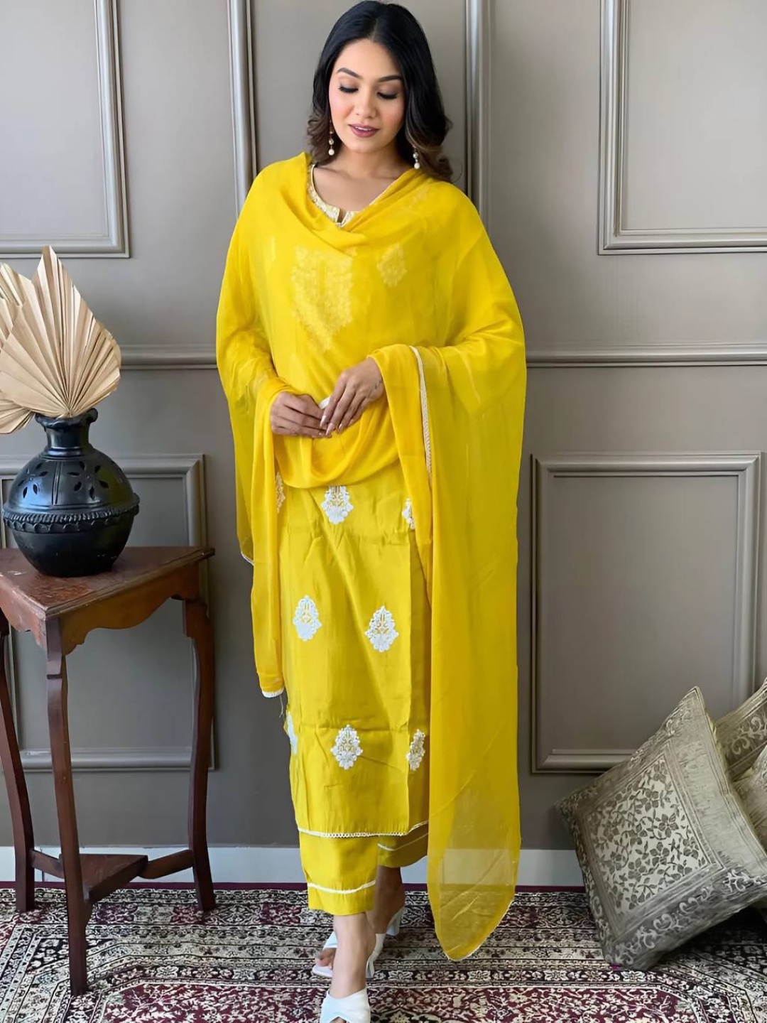 

Moda Rapid Floral Embroidered Notch Neck Kurta With Trousers & Dupatta, Yellow