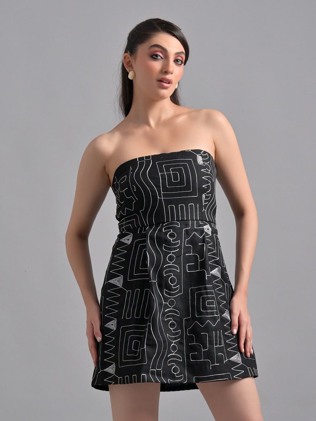 

GARDEN PARTY Women Printed Strapless Fit & Flare Dress, Black