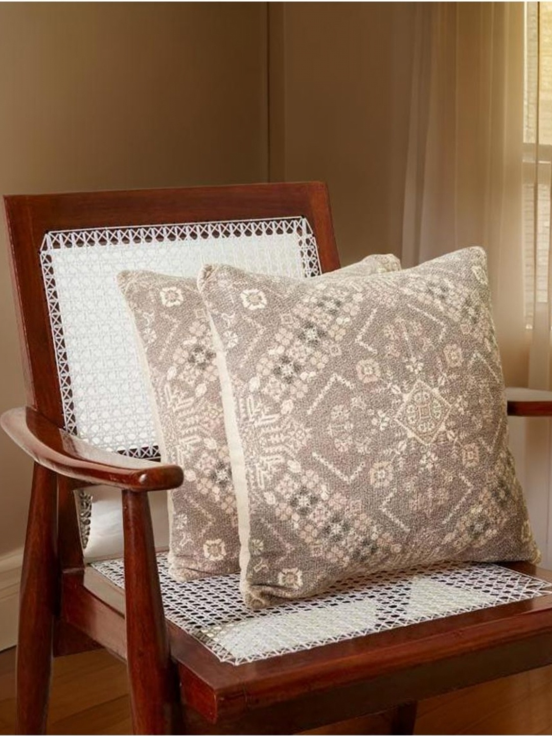 

Aura Beige & Brown 2 Pieces Floral Printed Square Cushion Covers