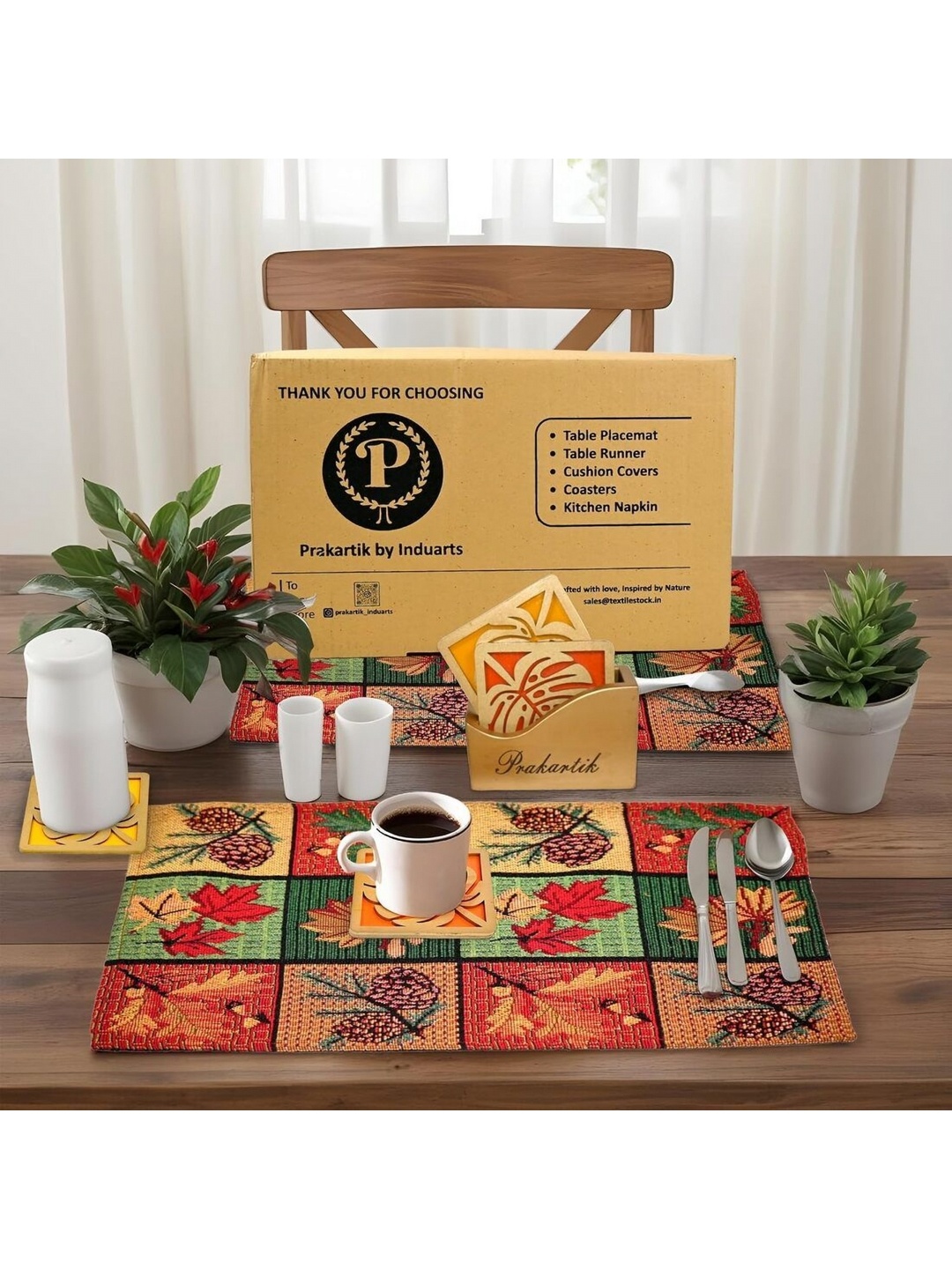 

PRAKARTIK Green & Red 9 Pieces Printed Cotton Table Placemats & Coasters