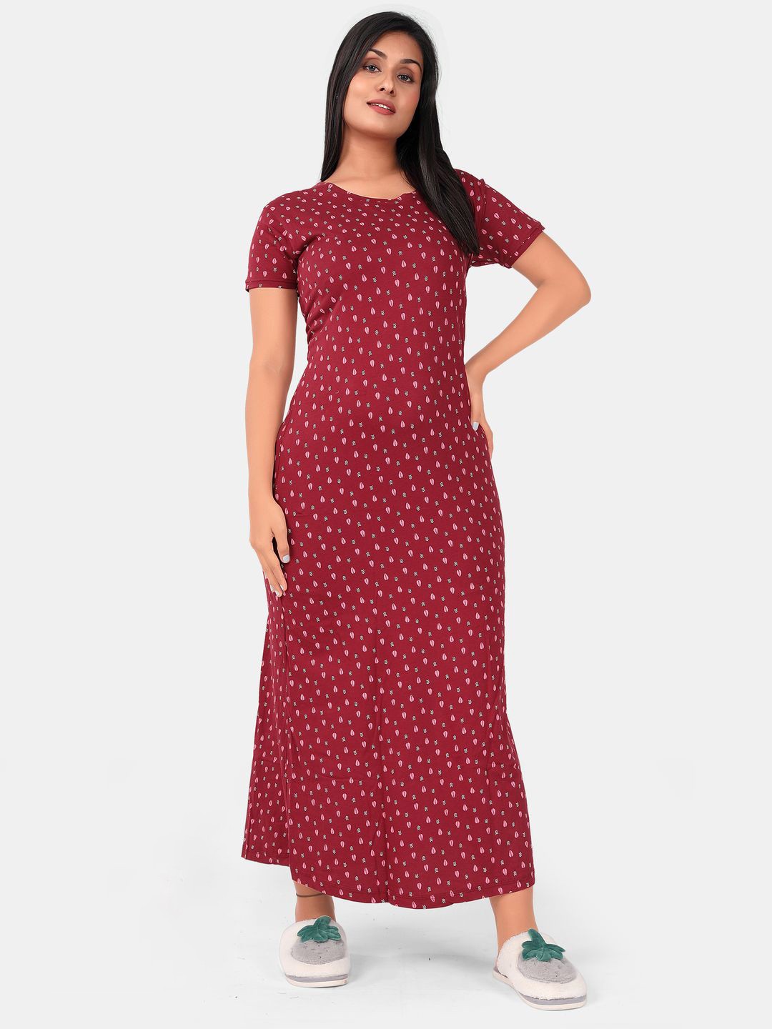

SWEET MOON Graphic Printed Maxi Nightdress, Maroon