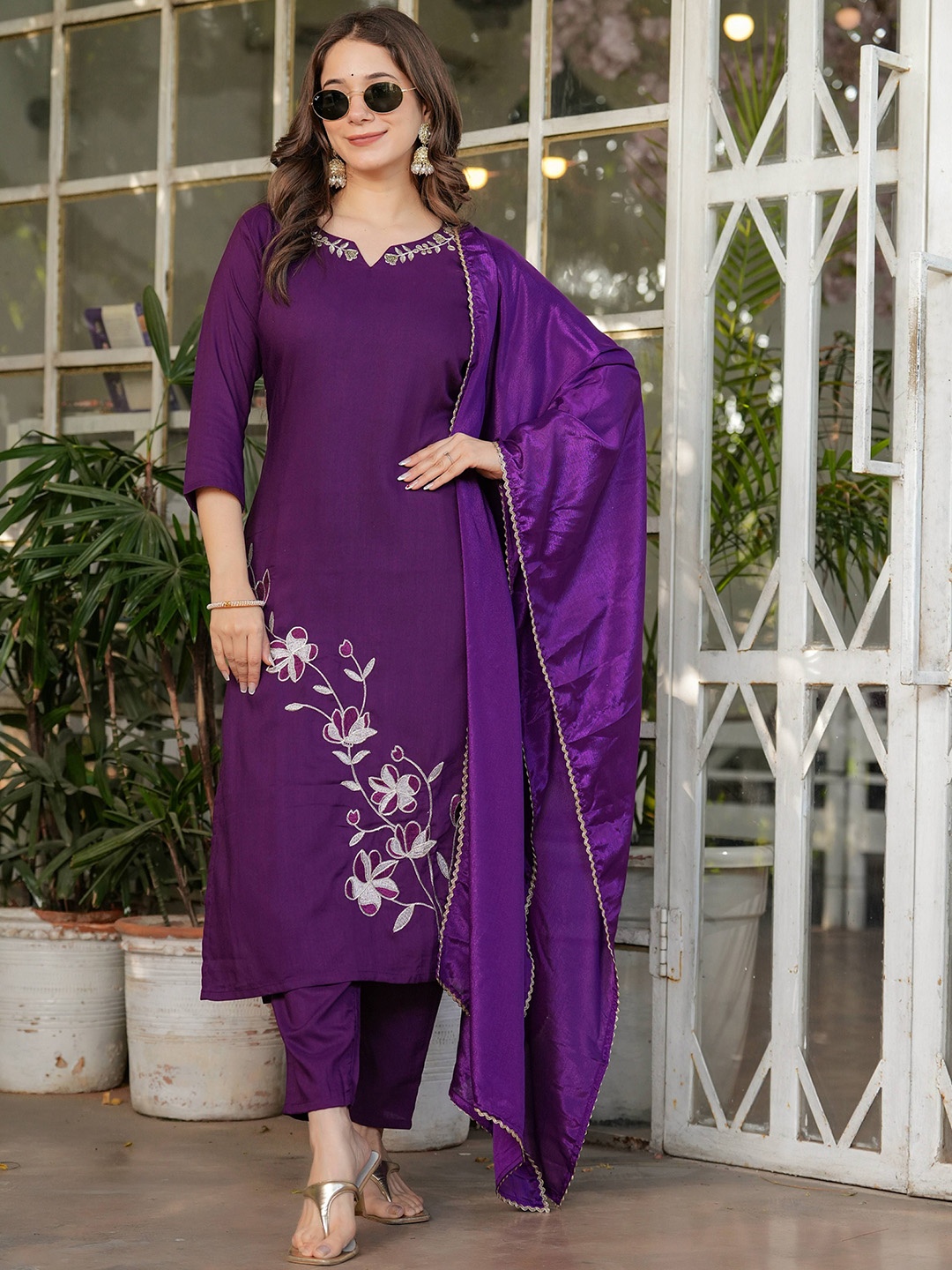 

Vintro Women Embroidered Regular Sequinned Kurta with Trousers & With Dupatta, Violet