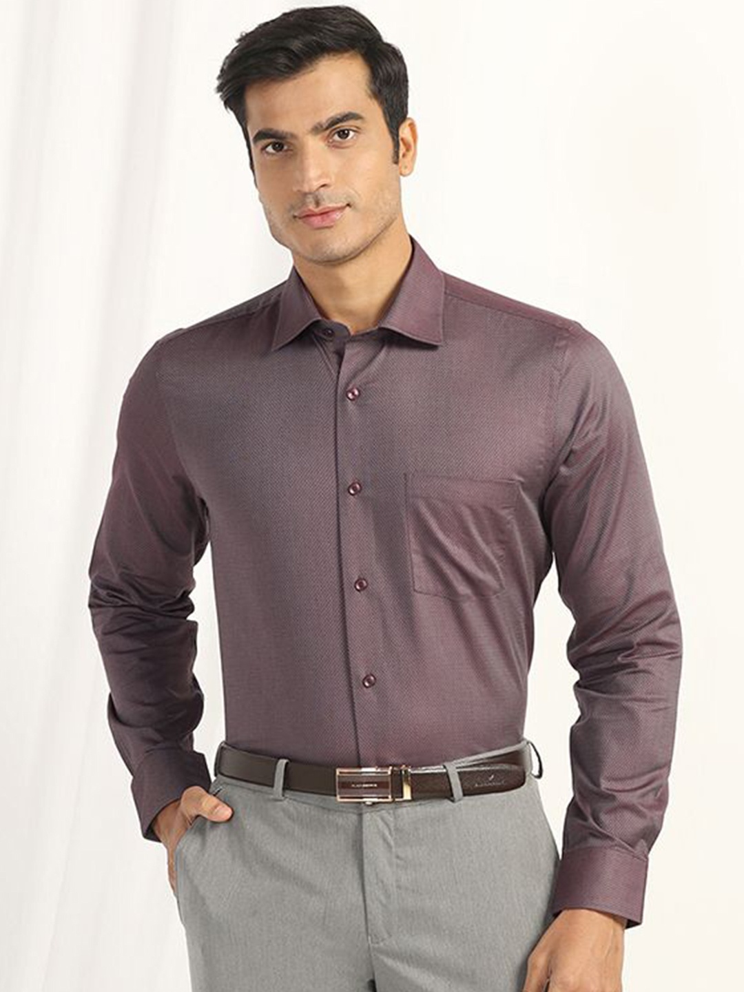 

Blackberrys Men India Slim Fit Spread Collar Textured Cotton Casual Shirt, Purple