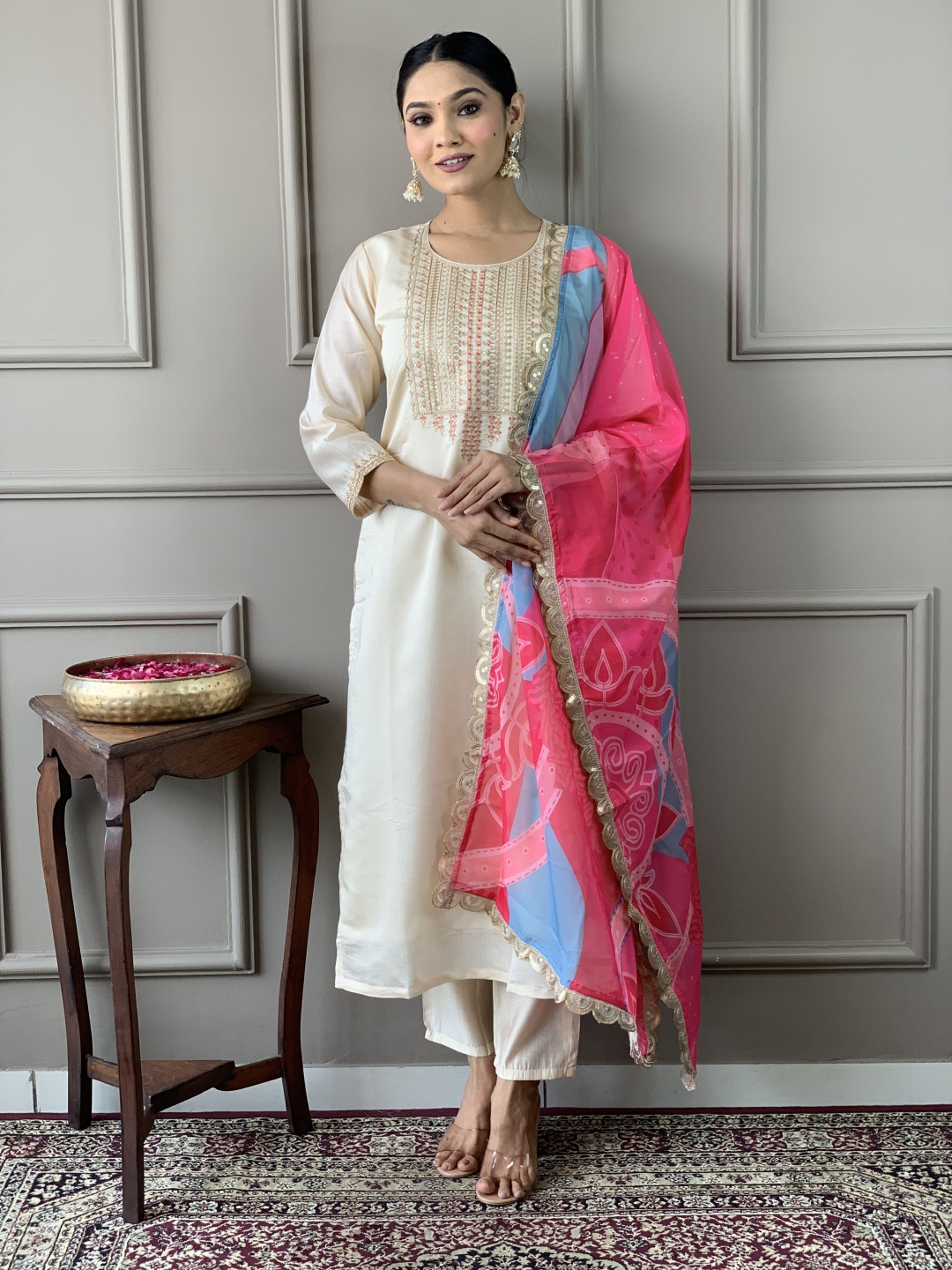 

Moda Rapido Women Embroidered Regular Thread Work Chanderi Silk Kurta with Trousers & With Dupatta, Off white