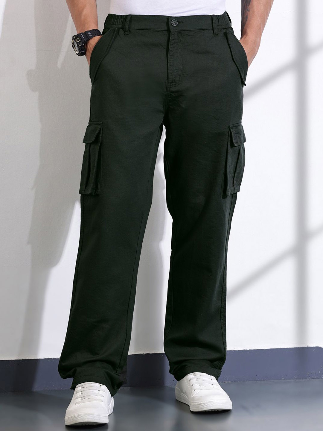 

Thomas Scott Men Cotton Mid-Rise Smart Cargos Trousers, Green