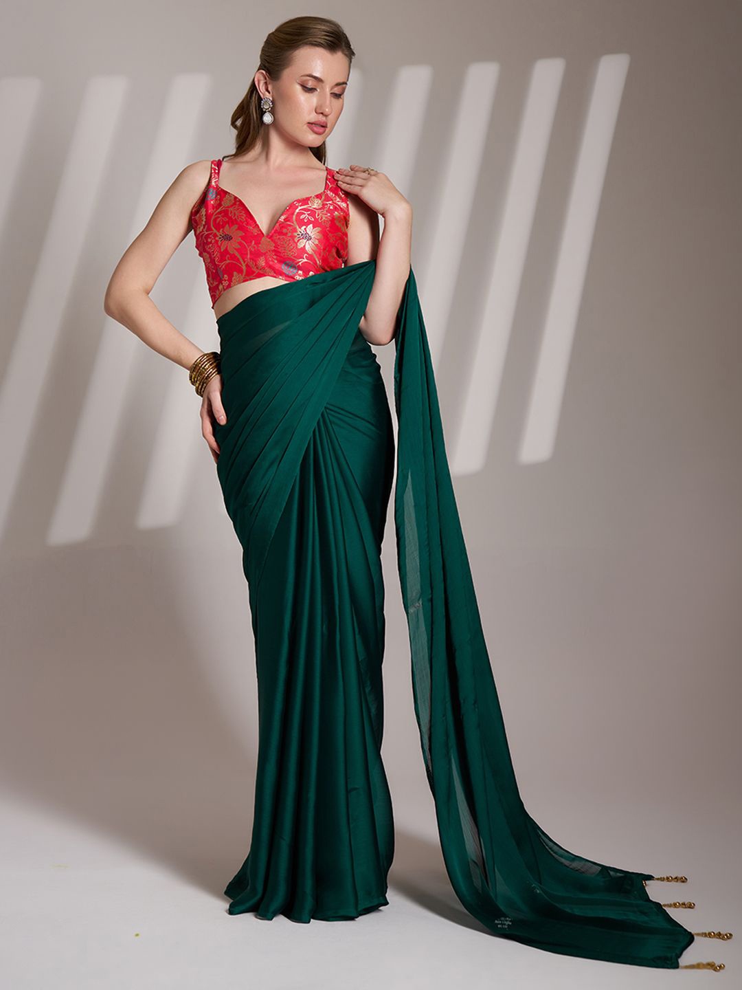 

Kalista Pure Chiffon Saree, Green