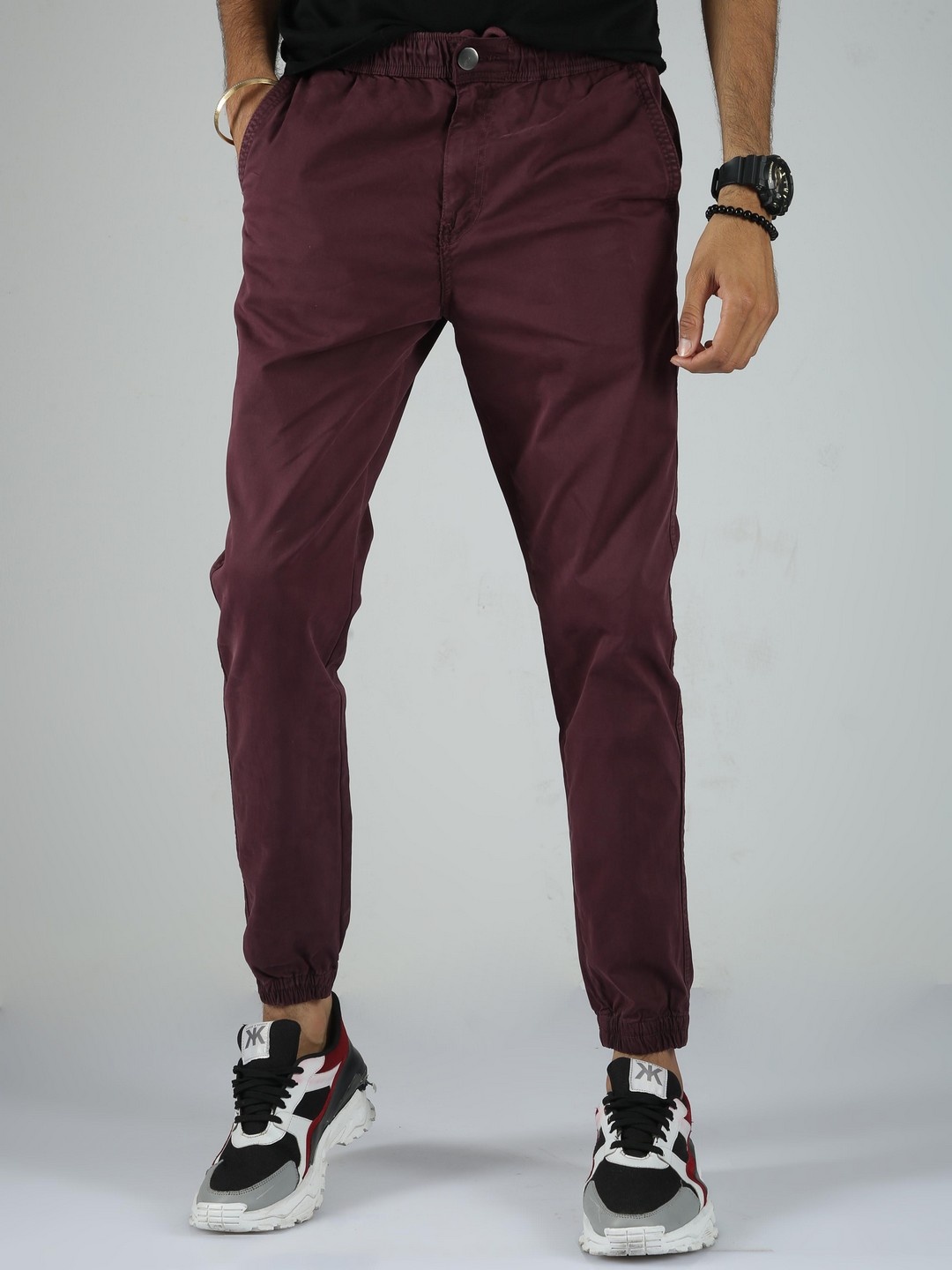 

NEVER NEUD Men Relaxed Low-Rise Joggers Trousers, Rust