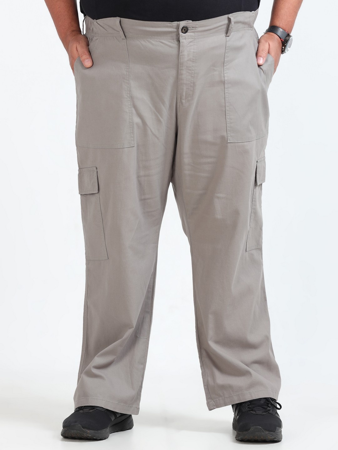 

NEVER NEUD Men Relaxed Loose Fit Curve Cargos Trousers, Beige