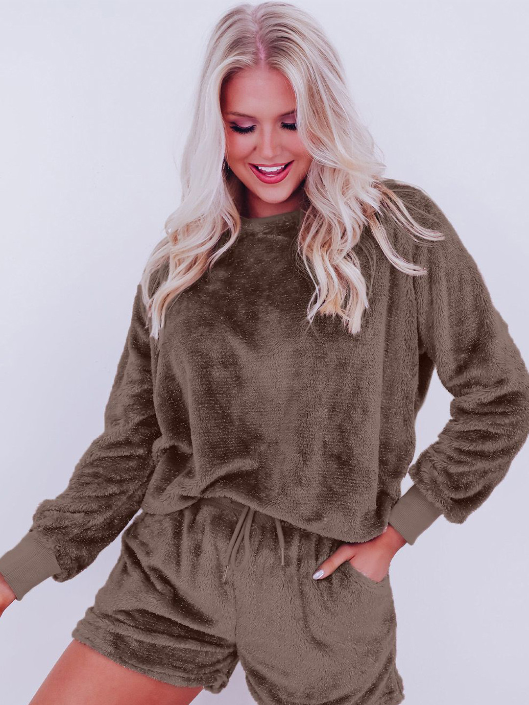 

Errabelly Long Sleeves T-Shirt With Shorts, Brown
