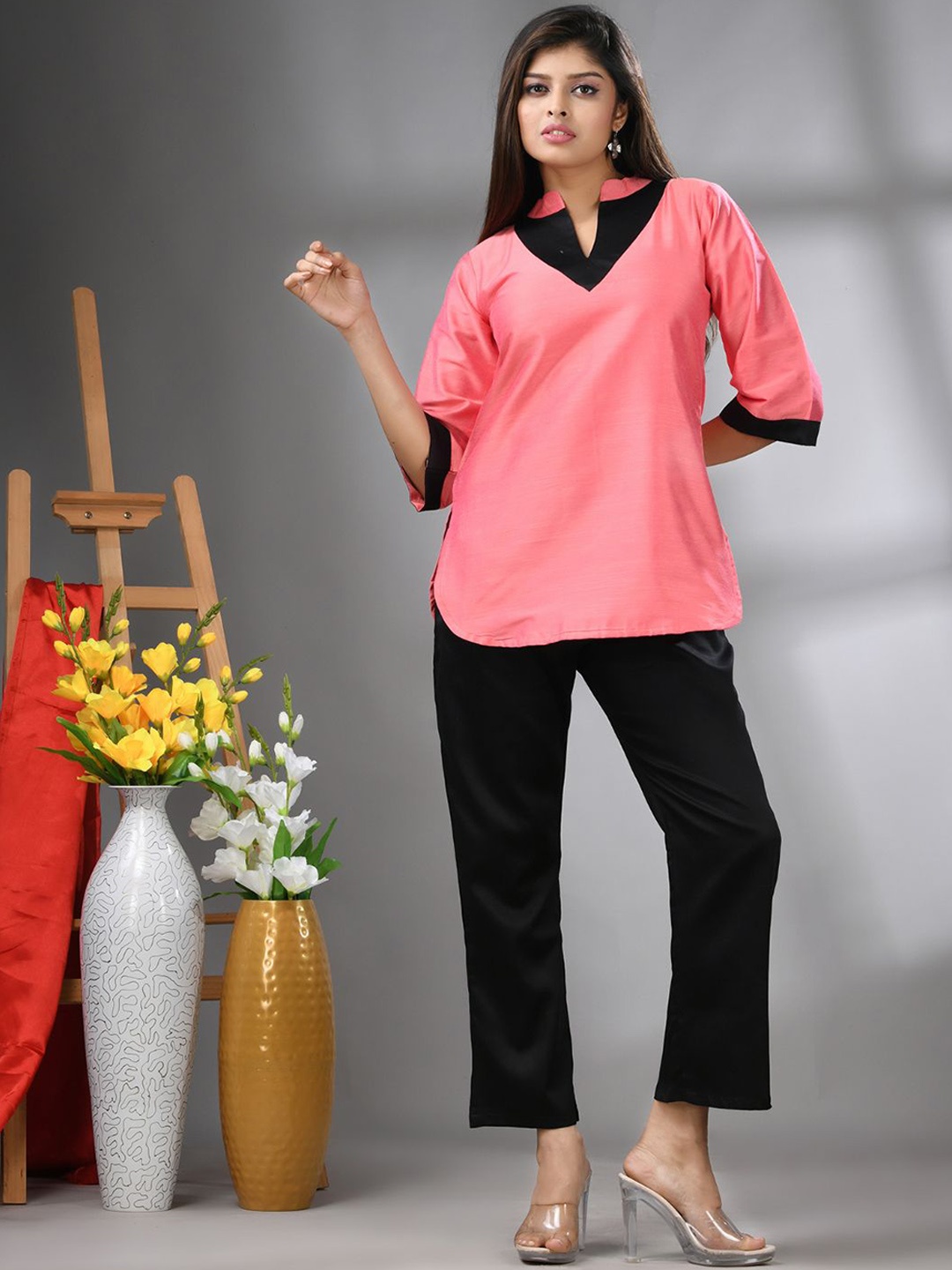 

Charukriti Aaarya Mandarin Collar Tunic With Trouser, Peach