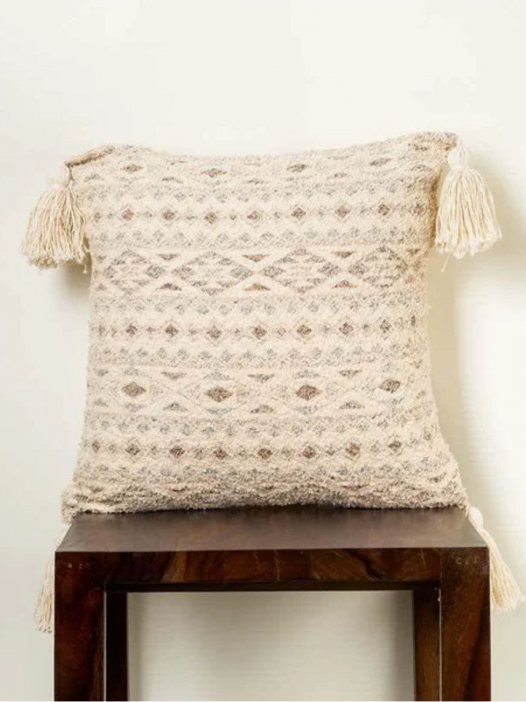 

Aura Beige & Brown Geometric Self Design Textured Pure Cotton Square Cushion Cover