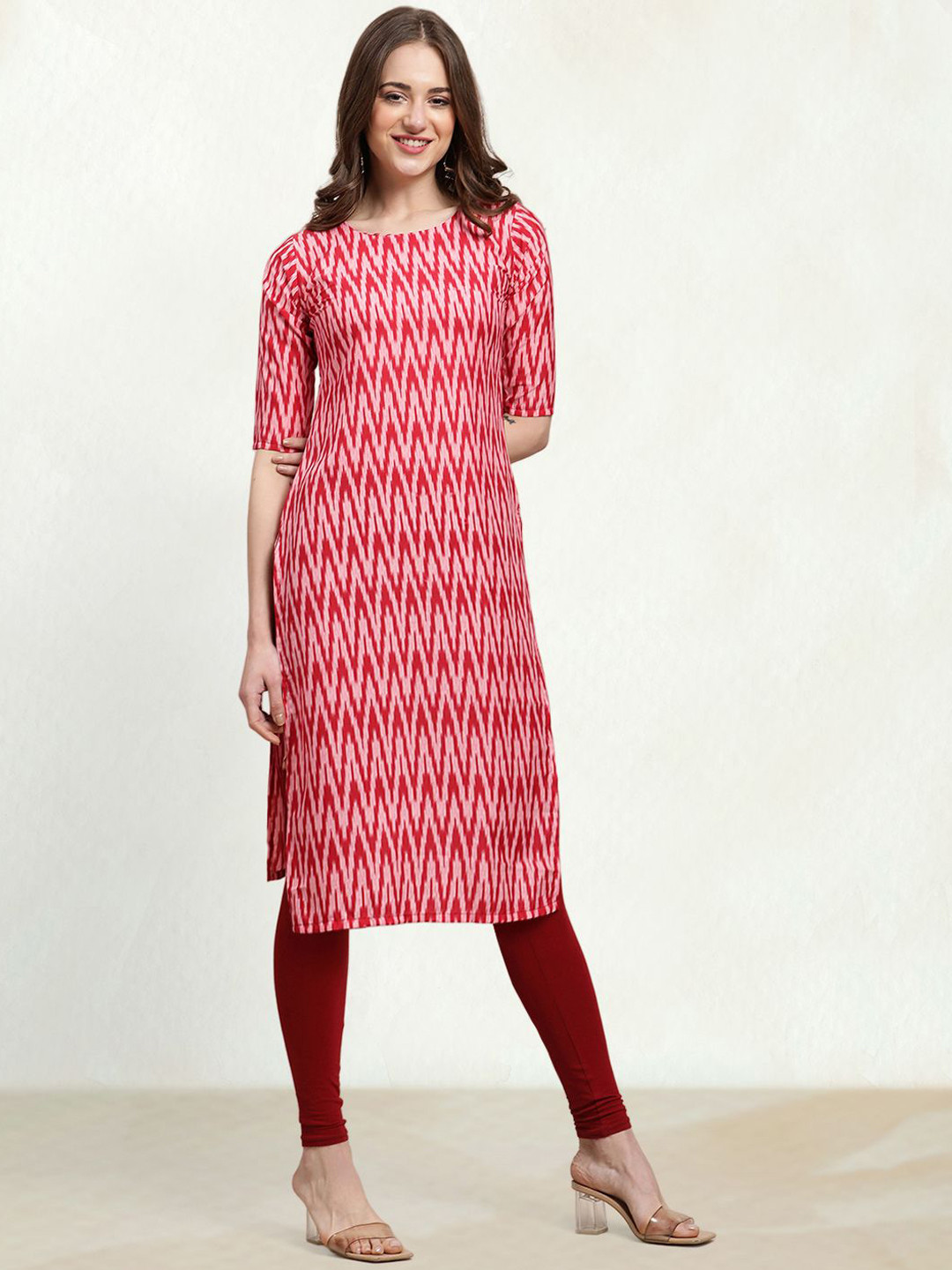 

Moda Rapido Chevron Printed Round Neck Straight Kurta, Pink