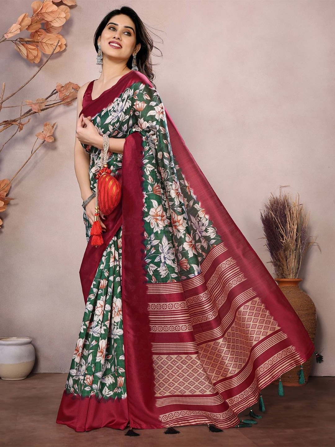 

KALINI Floral Art Silk Saree, Green
