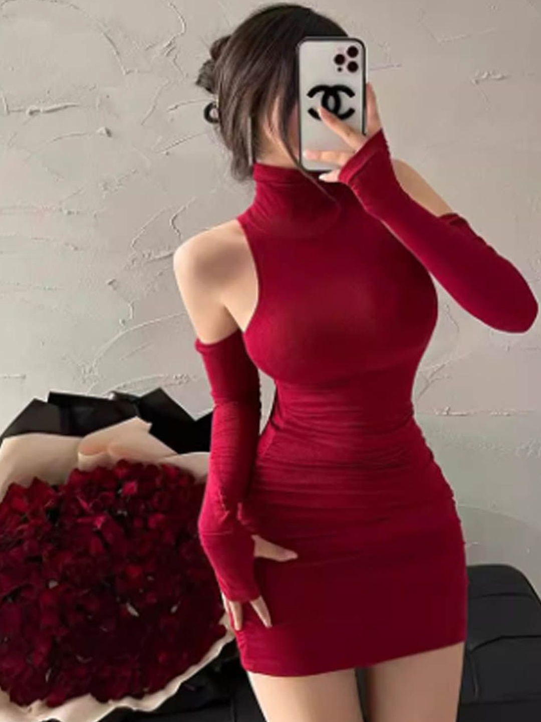 

StyleCast Women Cold-Shoulder Bodycon Dress, Red
