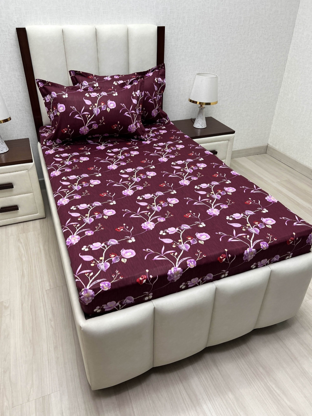 

Pure Decor Lounge Fur Brown Pure Cotton 210 TC Single Bedsheet Set 1.73 m x 2.36 m