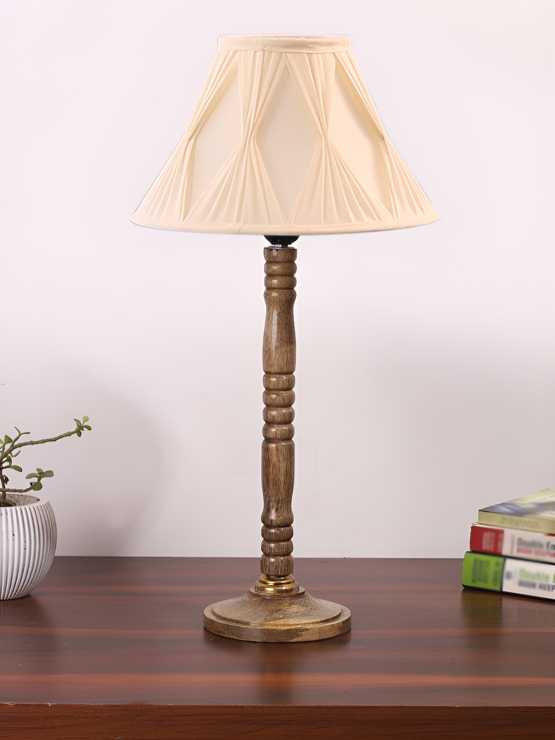 

Devansh Off White and Brown Textured Wooden Frusturical Shaped Table Lamp