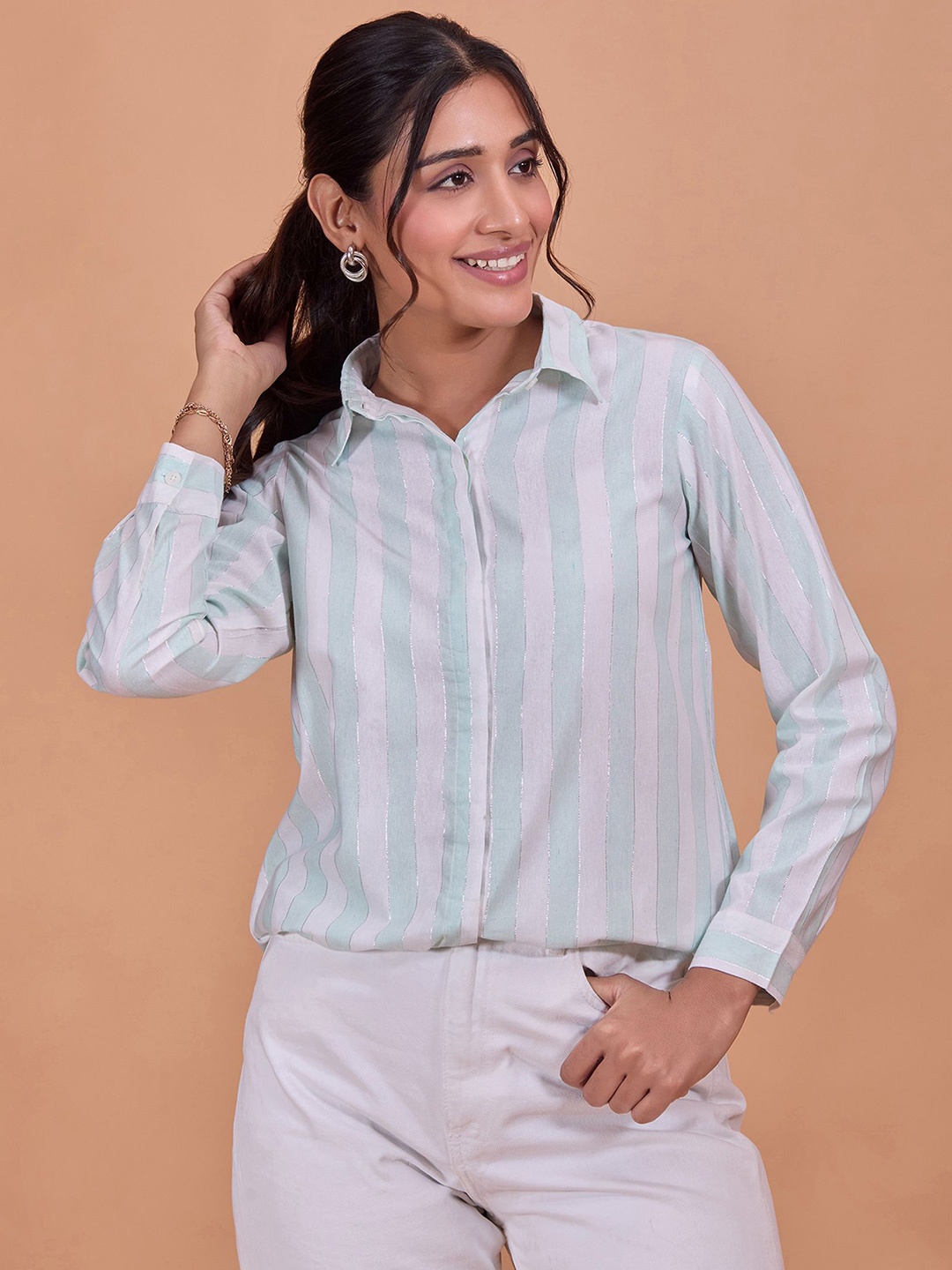 

DressBerry Women Classic Opaque Striped Party Shirt, Sea green