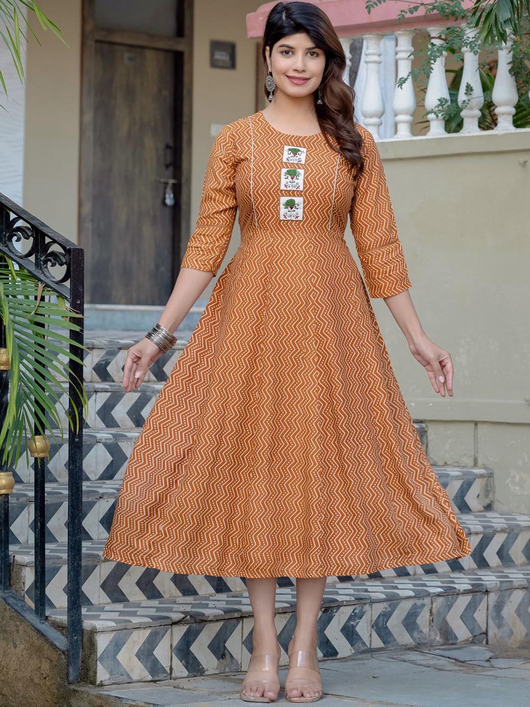 

ARADHNA Women Ethnic Motifs Printed Thread Work Kurta, Rust