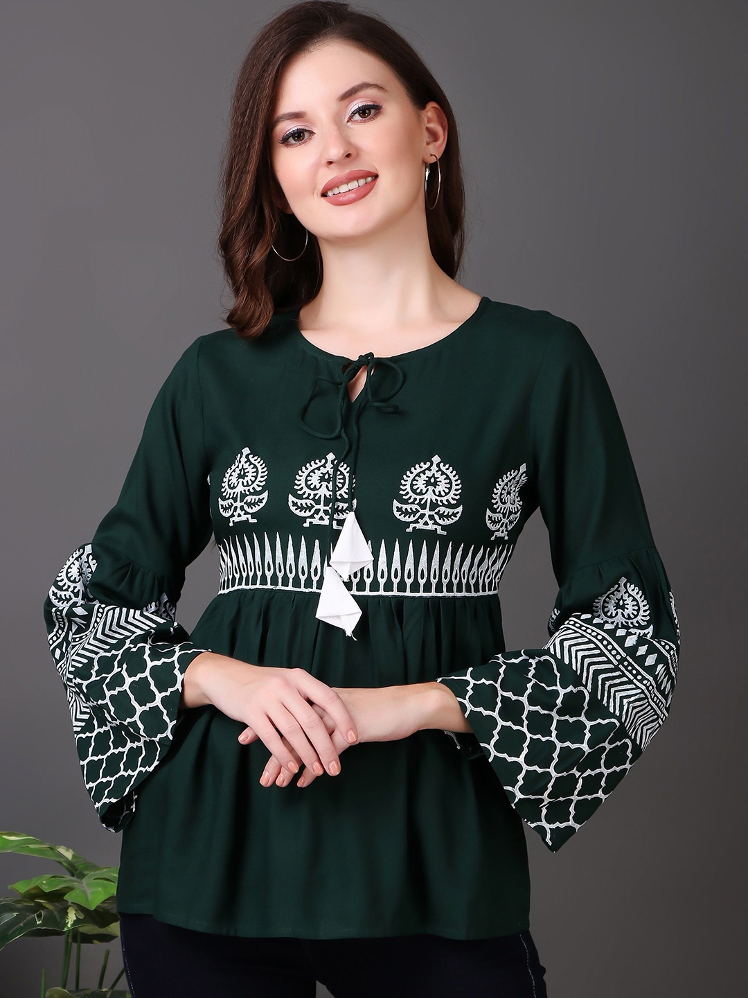 

NeeraFashion Floral Print Tie-Up Neck Bell Sleeve Empire Top, Green