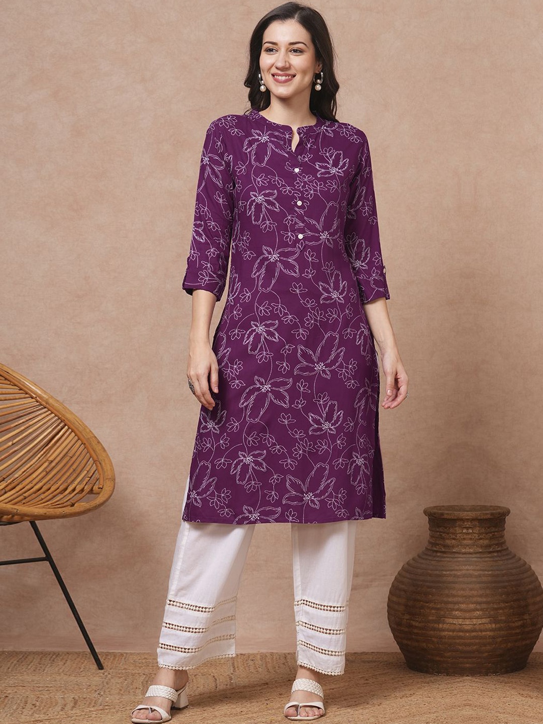 

FASHOR Women Floral Printed Kurta, Purple