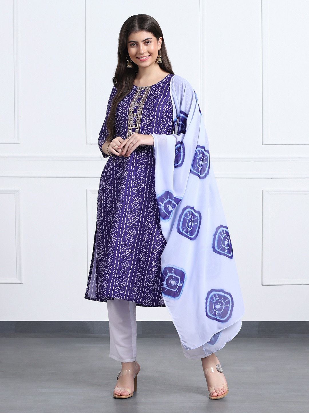 

Moda Rapido Floral Embroidered Round Neck Sequinned Straight Kurta With Trouser & Dupatta, Blue