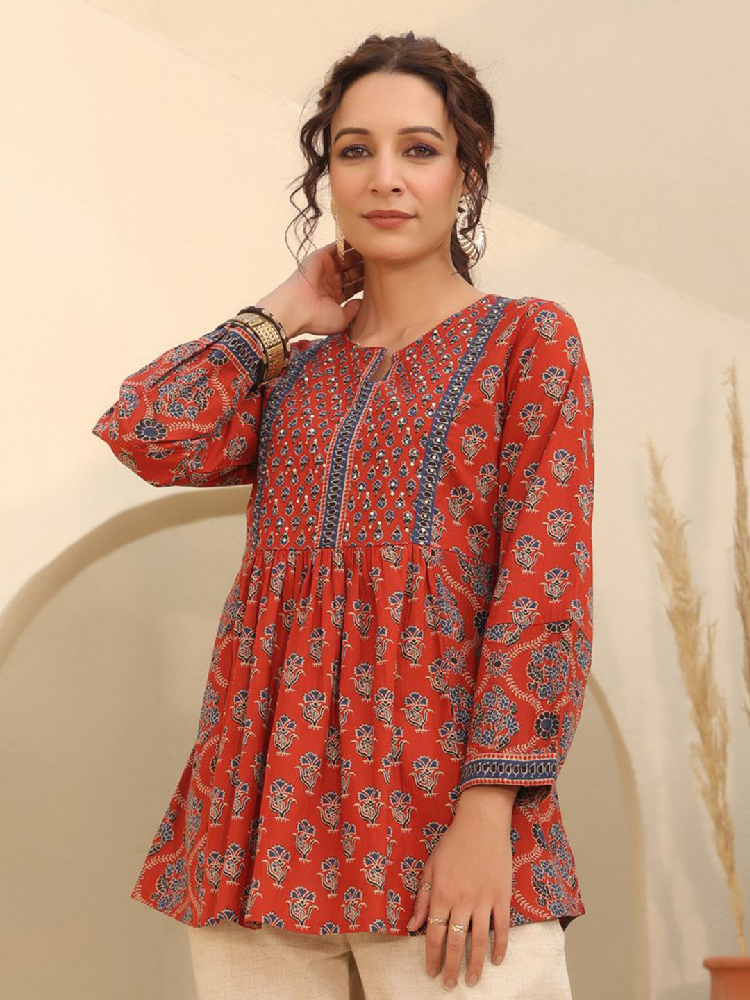 

Rain & Rainbow Print Cotton Top, Maroon