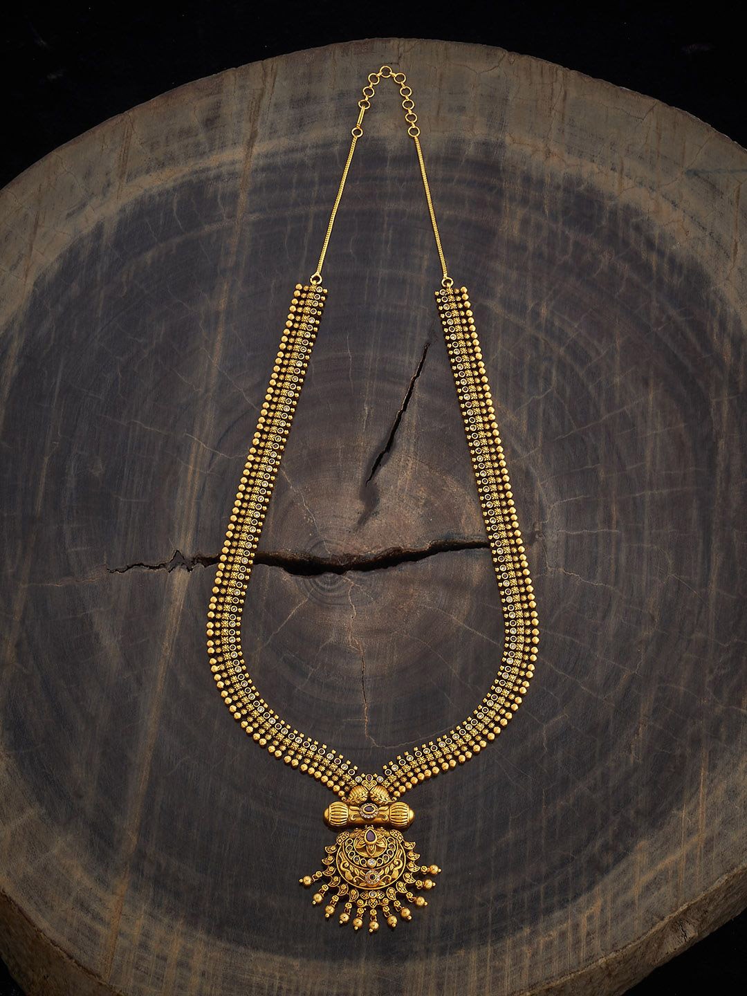 

Kushal's Fashion Jewellery Copper Ruby Gold-Plated Antique Necklace