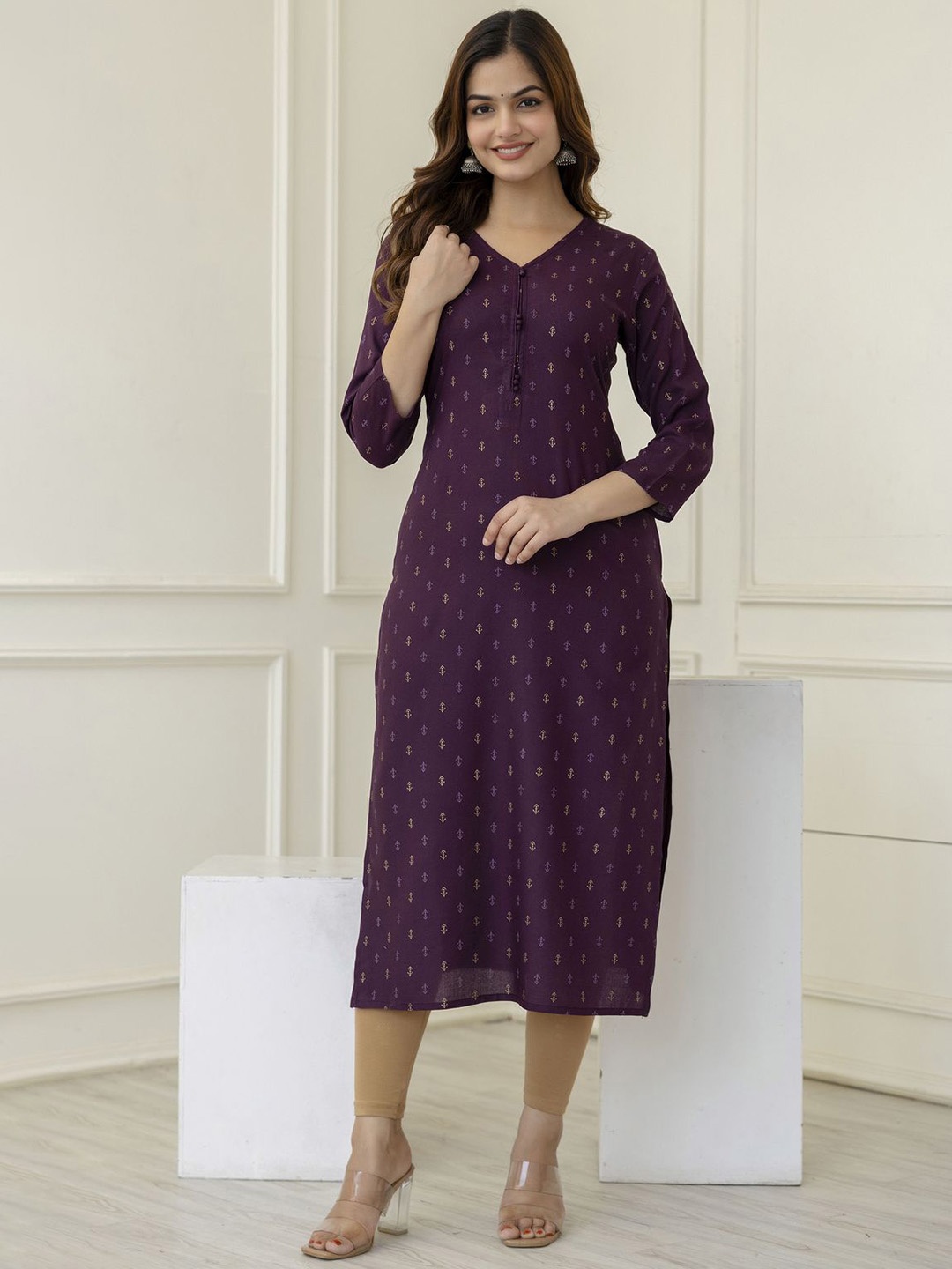 

KALINI Ethnic Motifs Printed V-Neck Straight Kurta, Purple