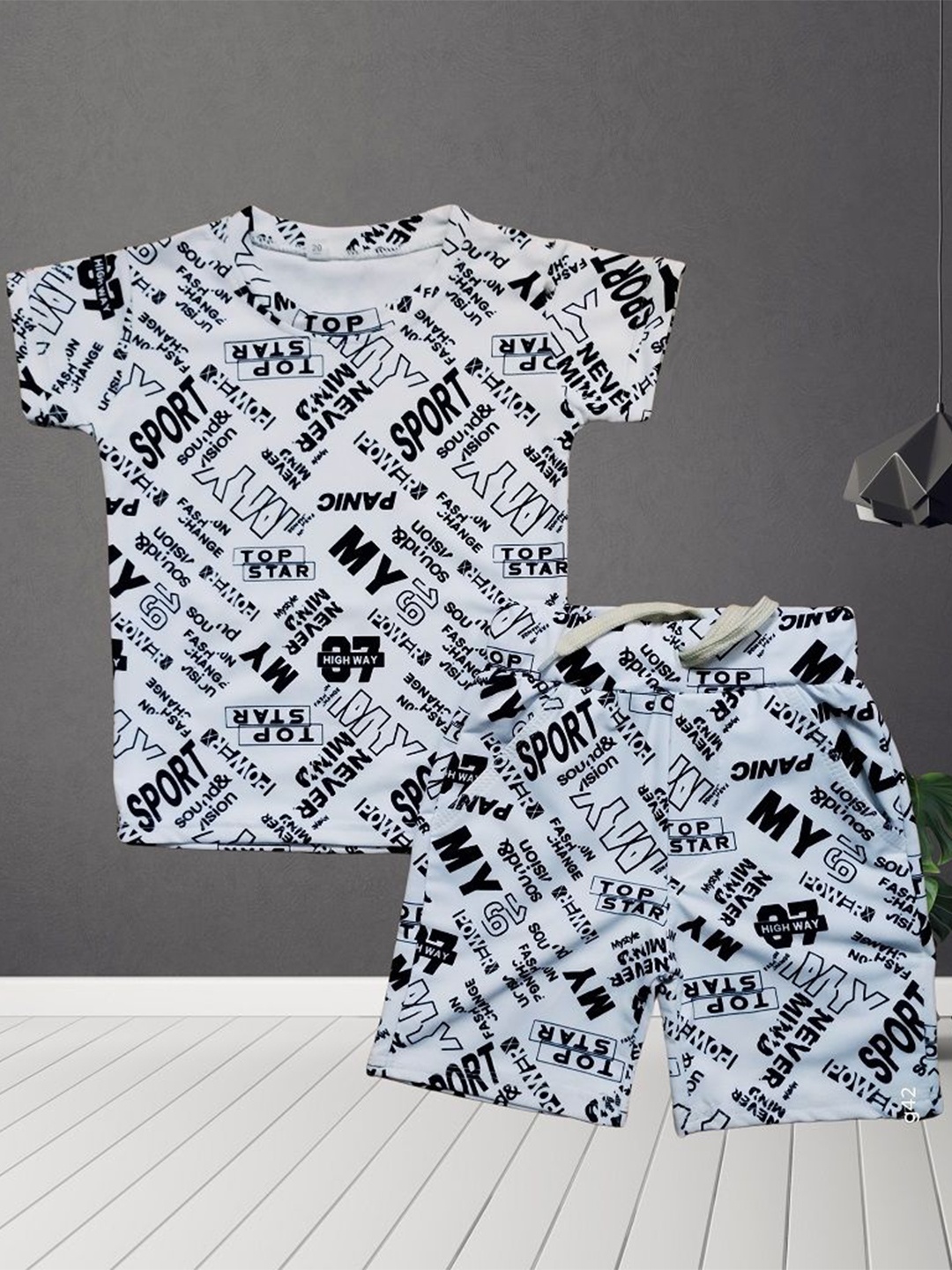 

BAESD Boys Printed Top with Shorts, White