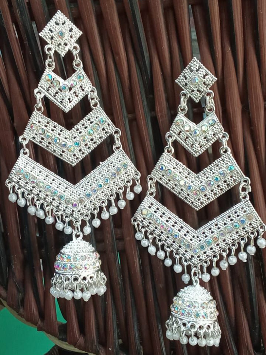 

JMBW INTERNATIONAL Silver-Plated Artificial Beads Beaded Dome Shaped Jhumkas