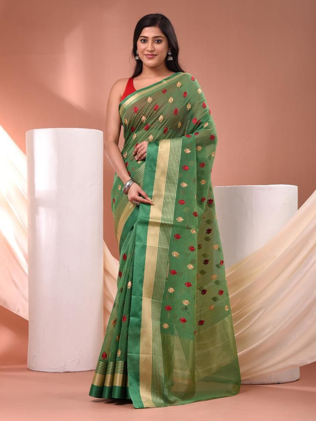 

VIBHAVARI Floral Embroidered Kota Saree, Green