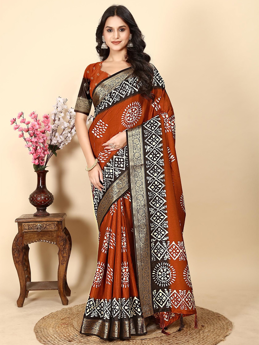 

J 6 DESIGNER Ethnic Motifs Zari Art Silk Designer Block Print Saree, Brown