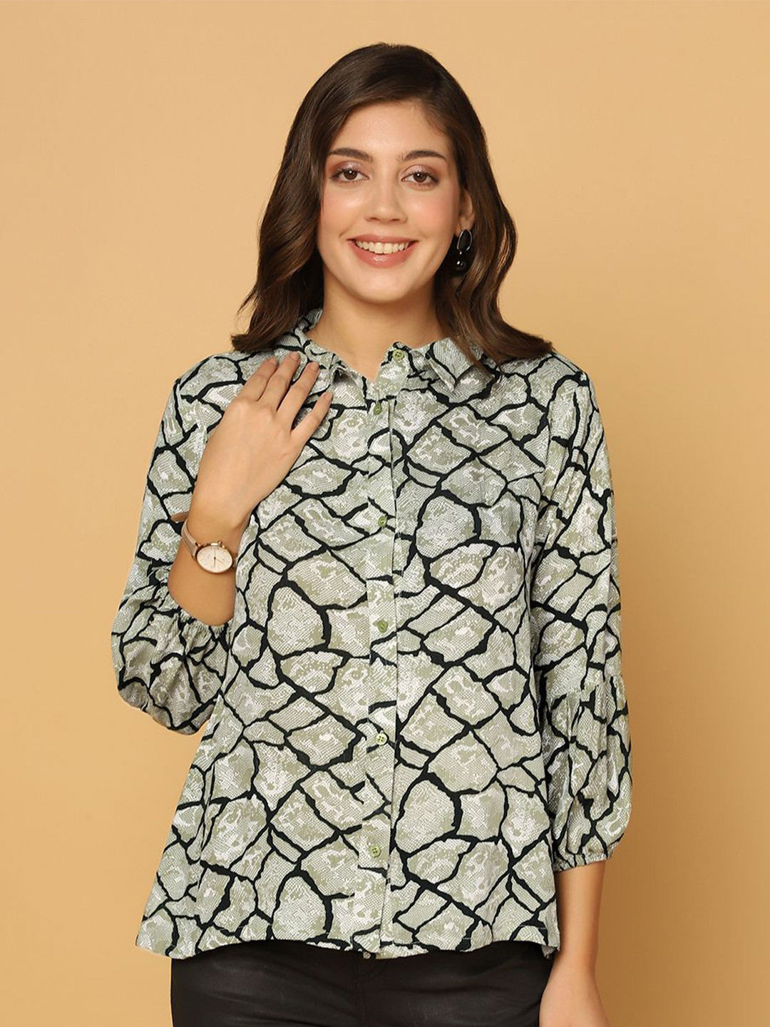

Moda Rapido Animal Print Puff Sleeve Top, Green