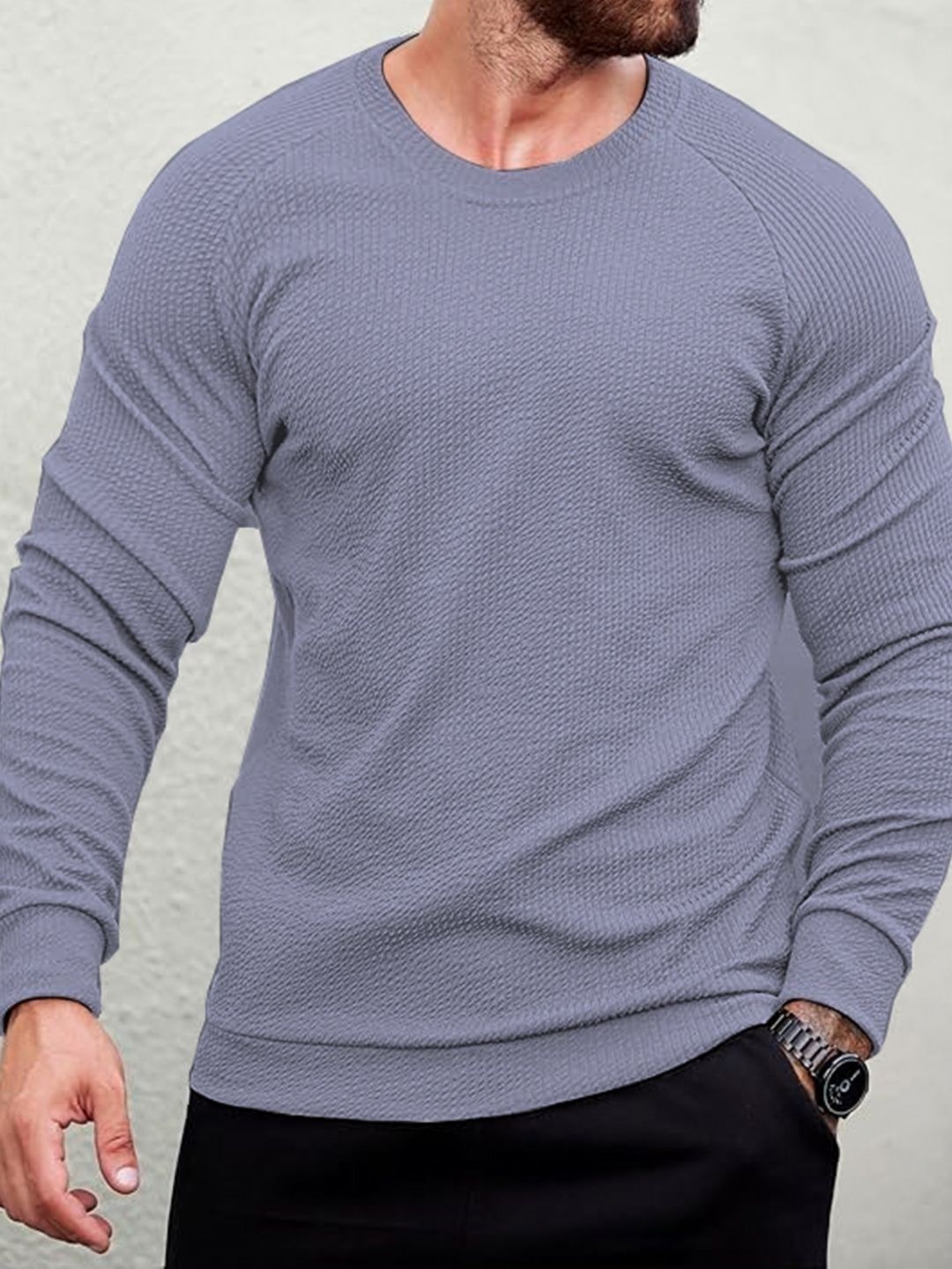 

madfrog Men Regular Fit Solid Round Neck Cotton T-shirt, Grey