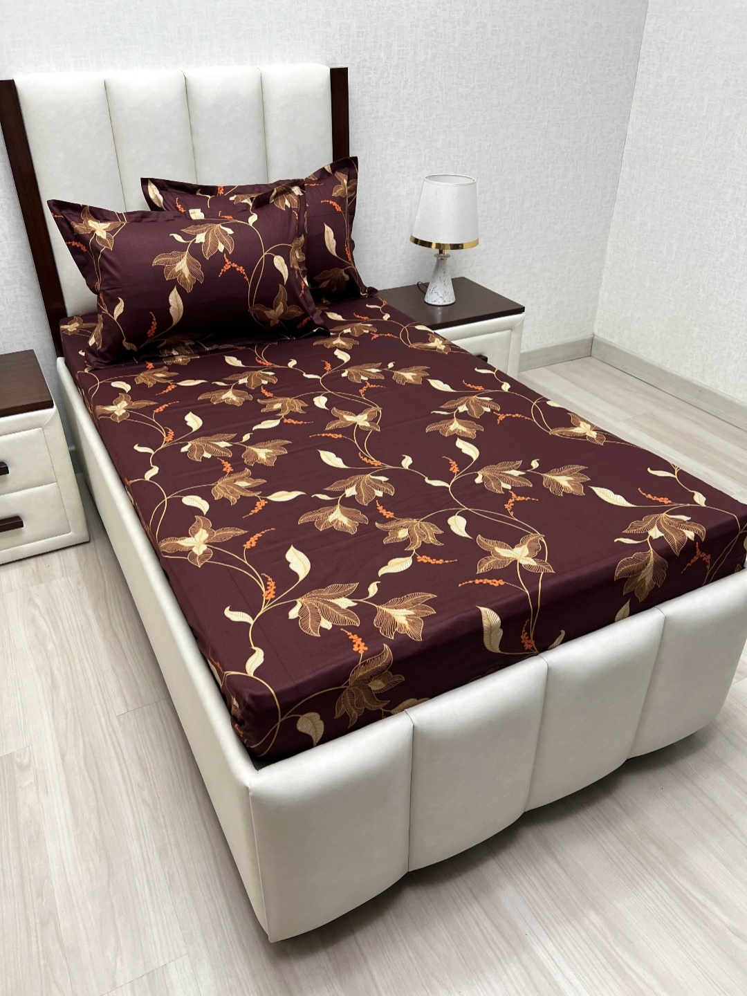 

Pure Decor Lounge Fur Brown Printed Cotton 230 TC Single Bedsheet Set 1.73 m x 2.36 m