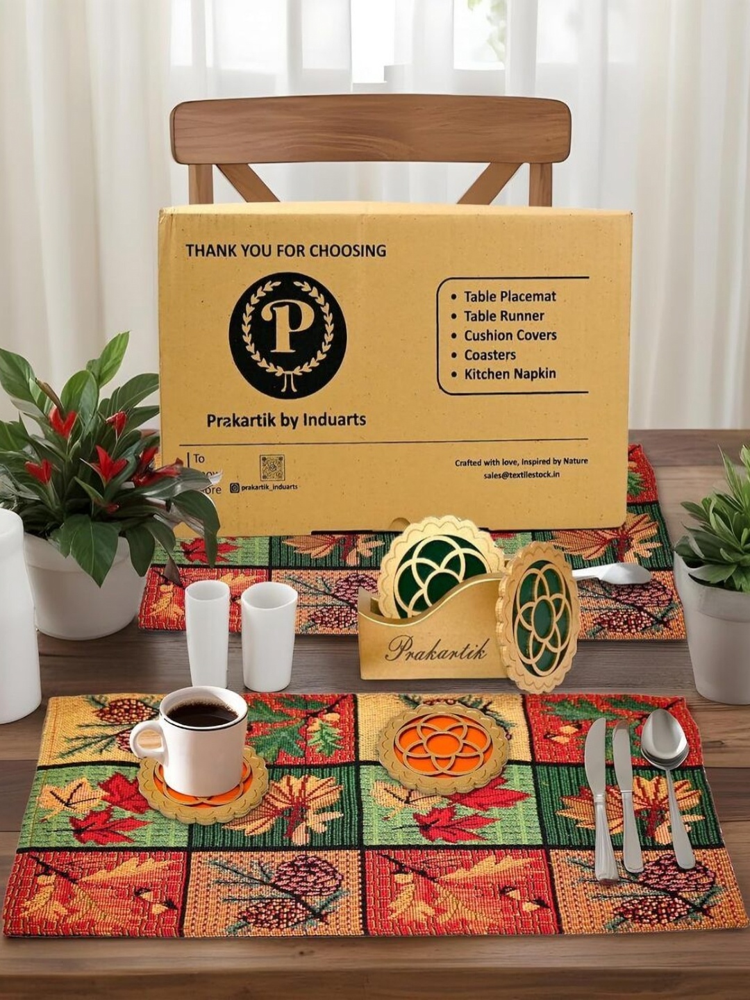

PRAKARTIK Green & Red 9 Pieces Floral Printed Table Placemats & Coasters
