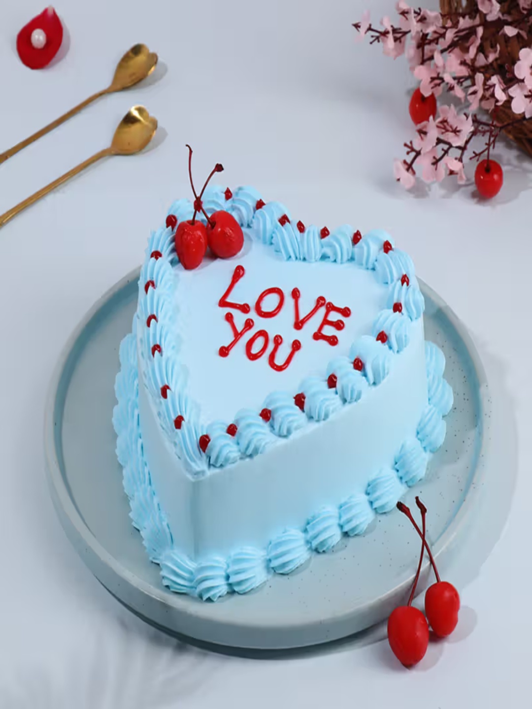 

Floweraura Pineapple Eggless Heart Shape Cake - 3Kg, Blue