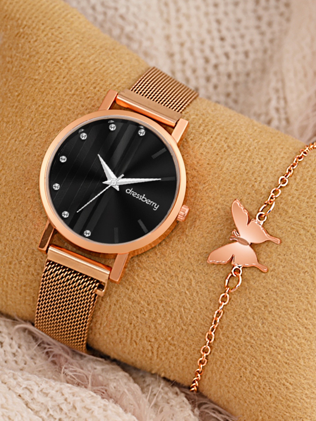 

DressBerry Women DBWJ25 Watch & Bracelet Gift Set, Rose gold
