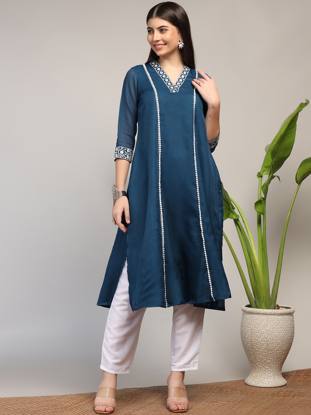 

Moda Rapido Floral Embroidered Cotton Blend V-Neck A-Line Kurta With Trousers, Navy blue