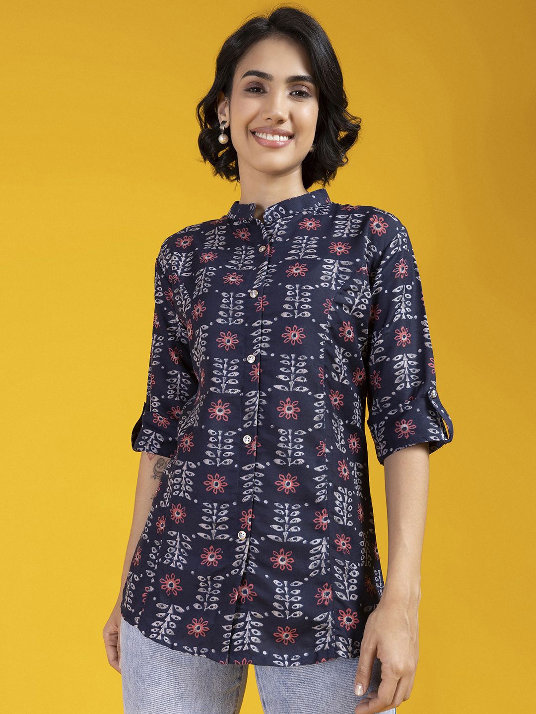 

TIKODI Women Floral Printed Mandarin Collar Roll-Up Sleeves Cotton Shirt Style Top, Navy blue