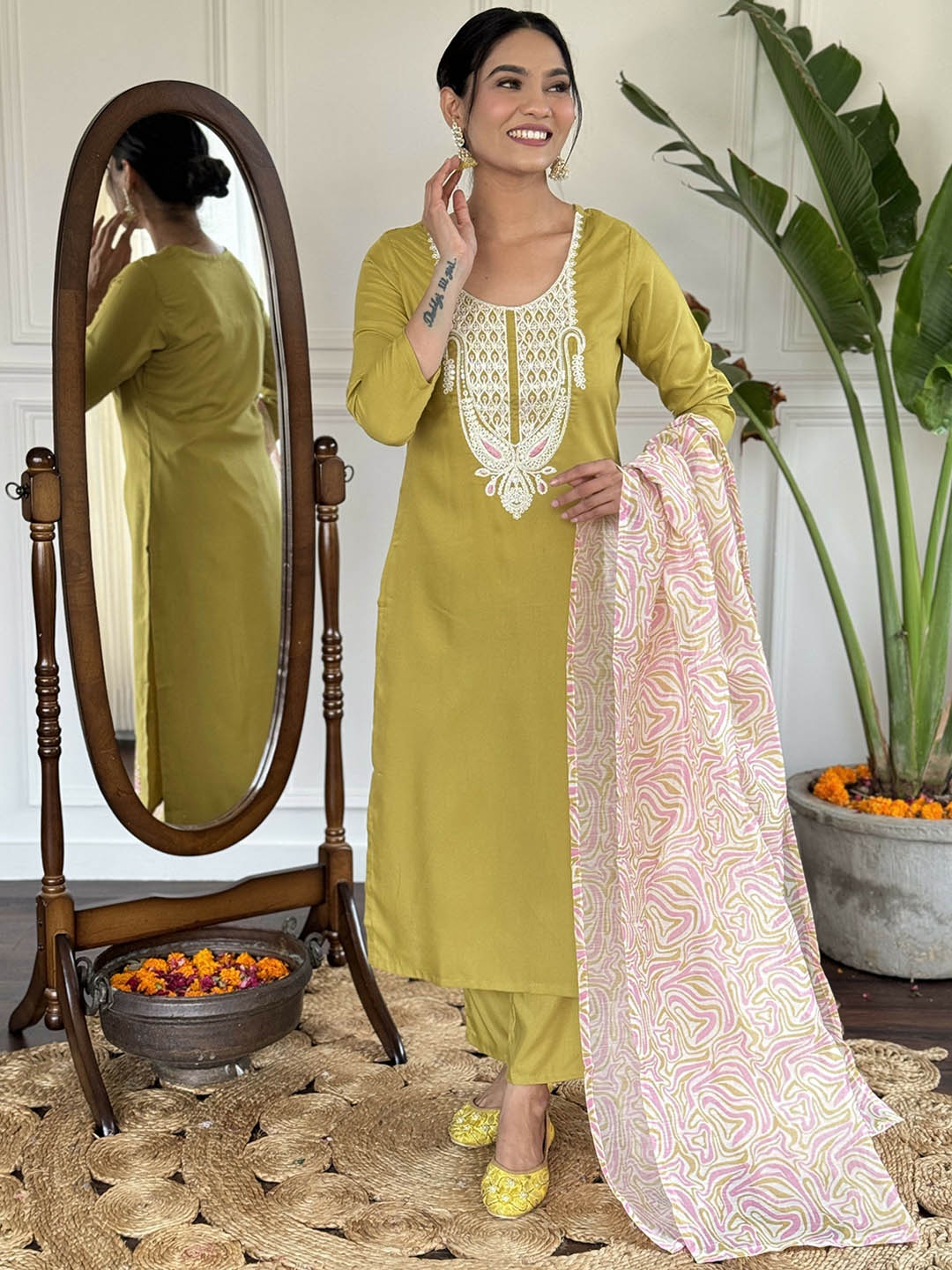 

Vintro Women Ethnic Motifs Embroidered Regular Thread Work Kurta with Trousers & With Dupatta, Mustard