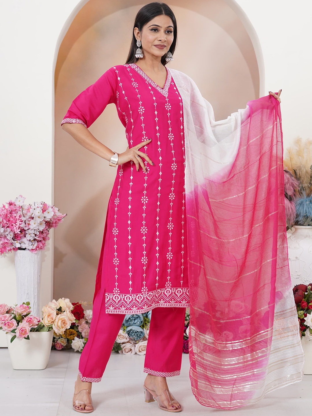 

Maheesha Women Embroidered Regular Thread Work Kurta with Trousers & With Dupatta, Pink