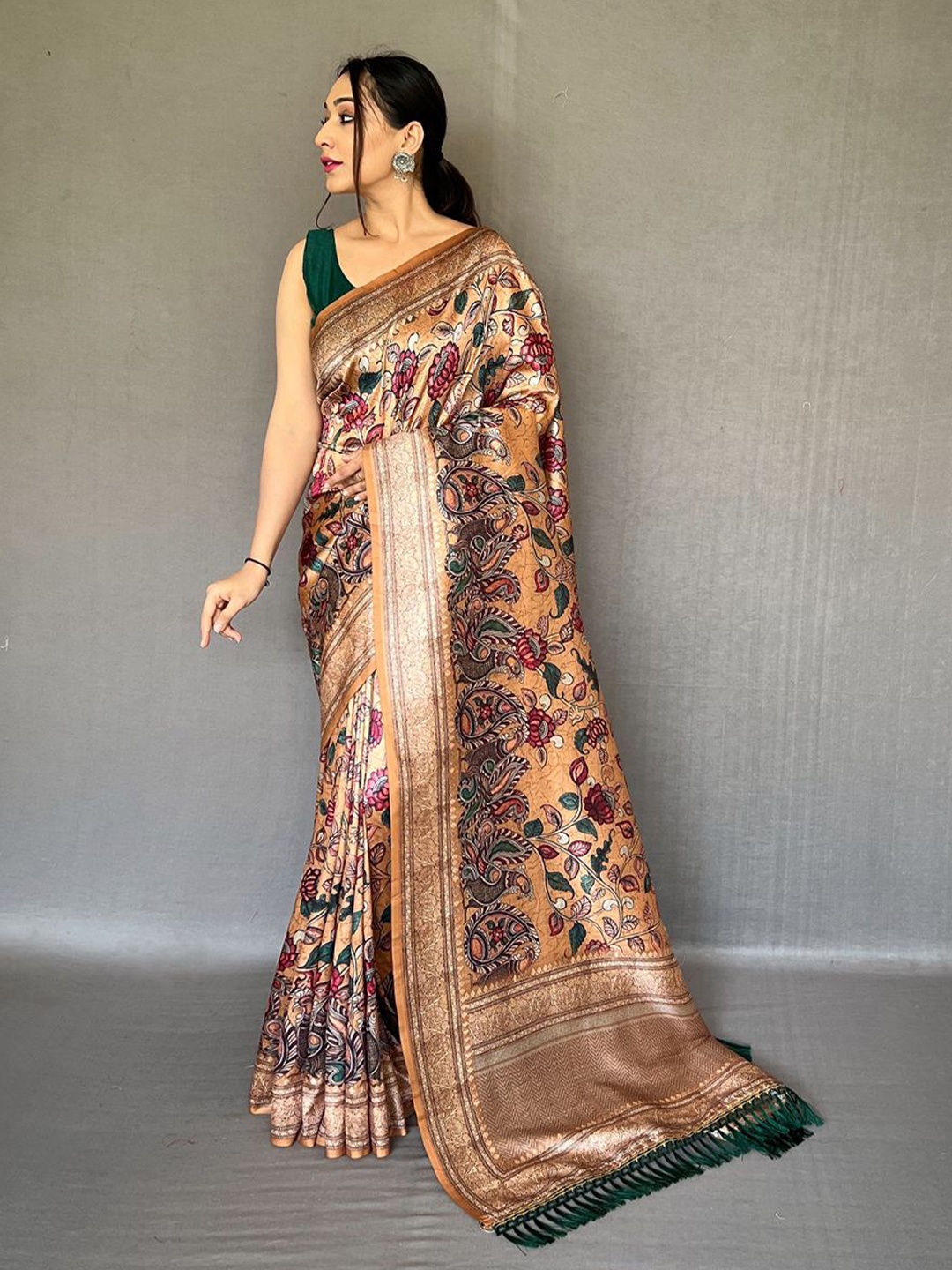 

TORONFRAS Bandhani Zari Art Silk Kanjeevaram Saree, Cream