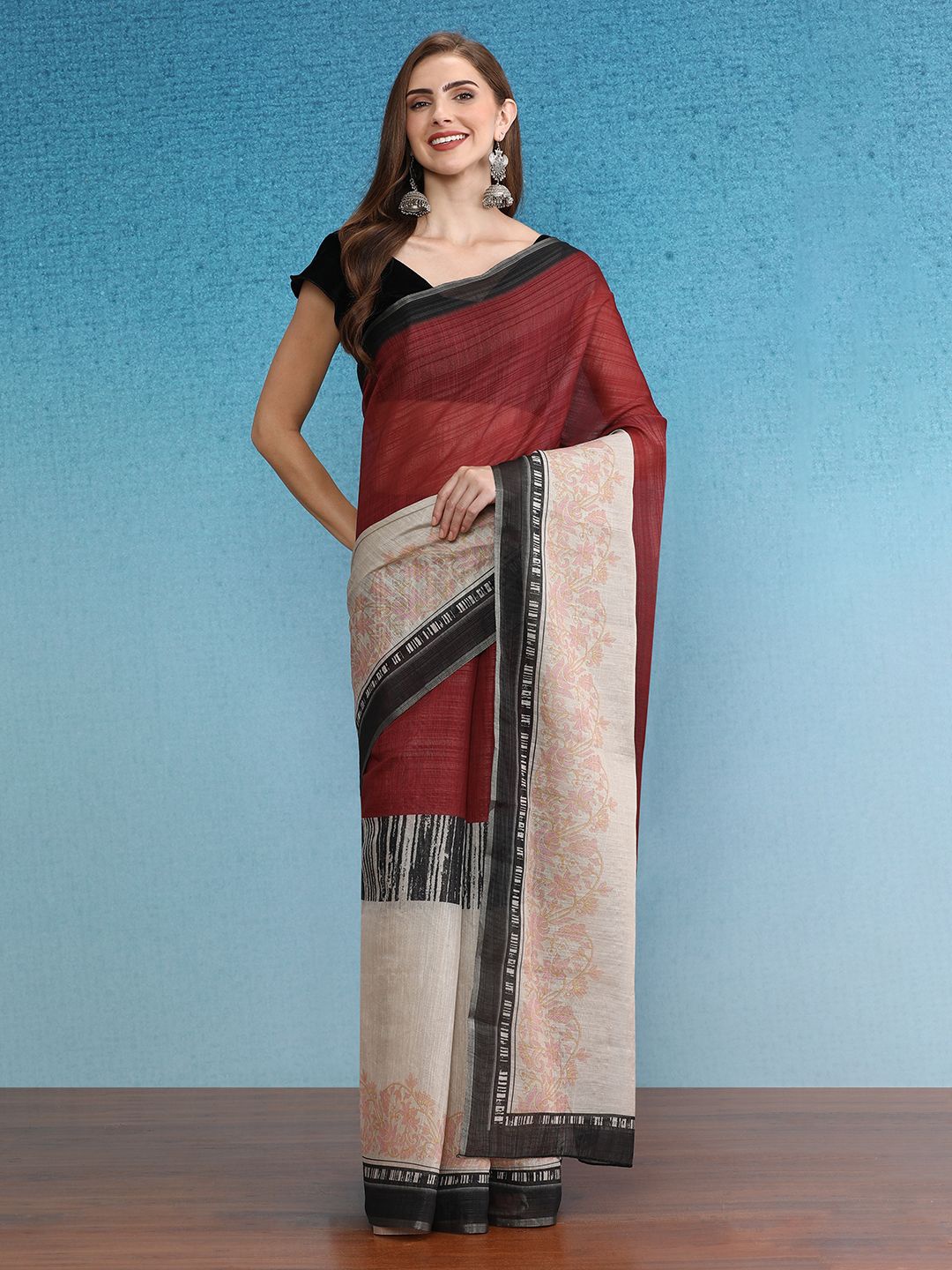 

DIVASTRI Floral Zari Silk Cotton Banarasi Saree, Maroon