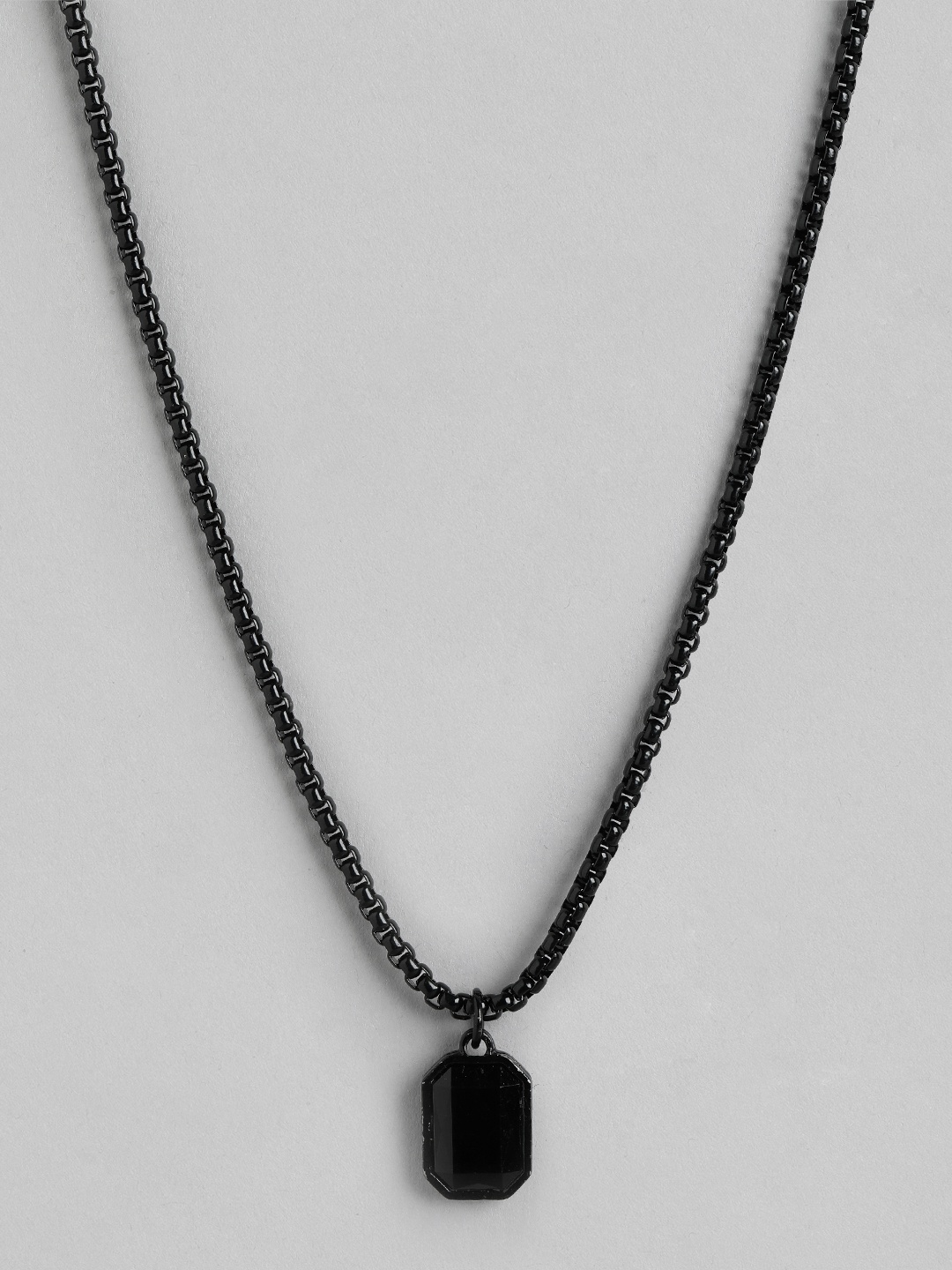 

Carlton London Men Geometric Pendants with Chains, Black