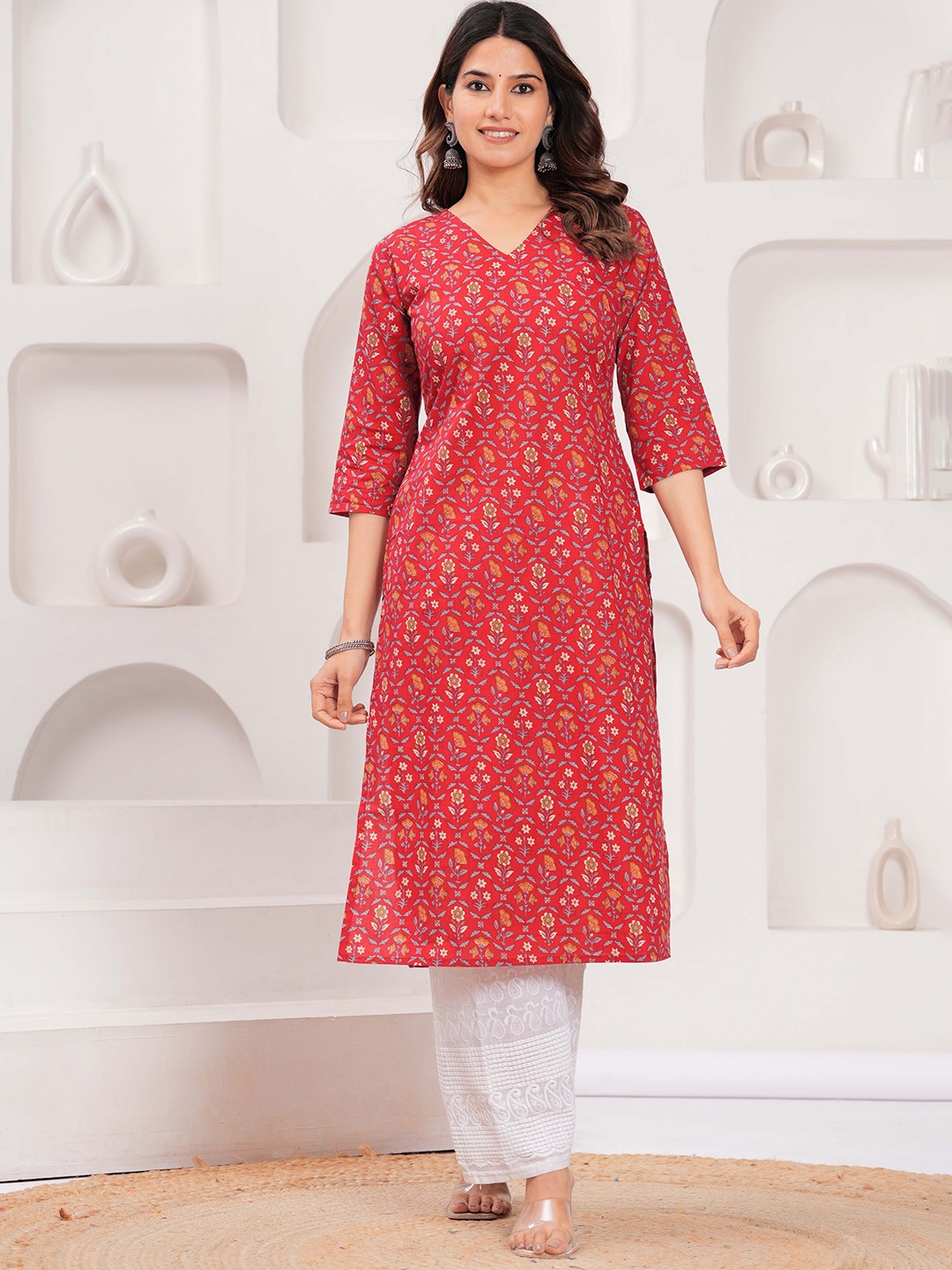 

Nayo Floral Printed V-Neck Cotton Straight Kurta, Red