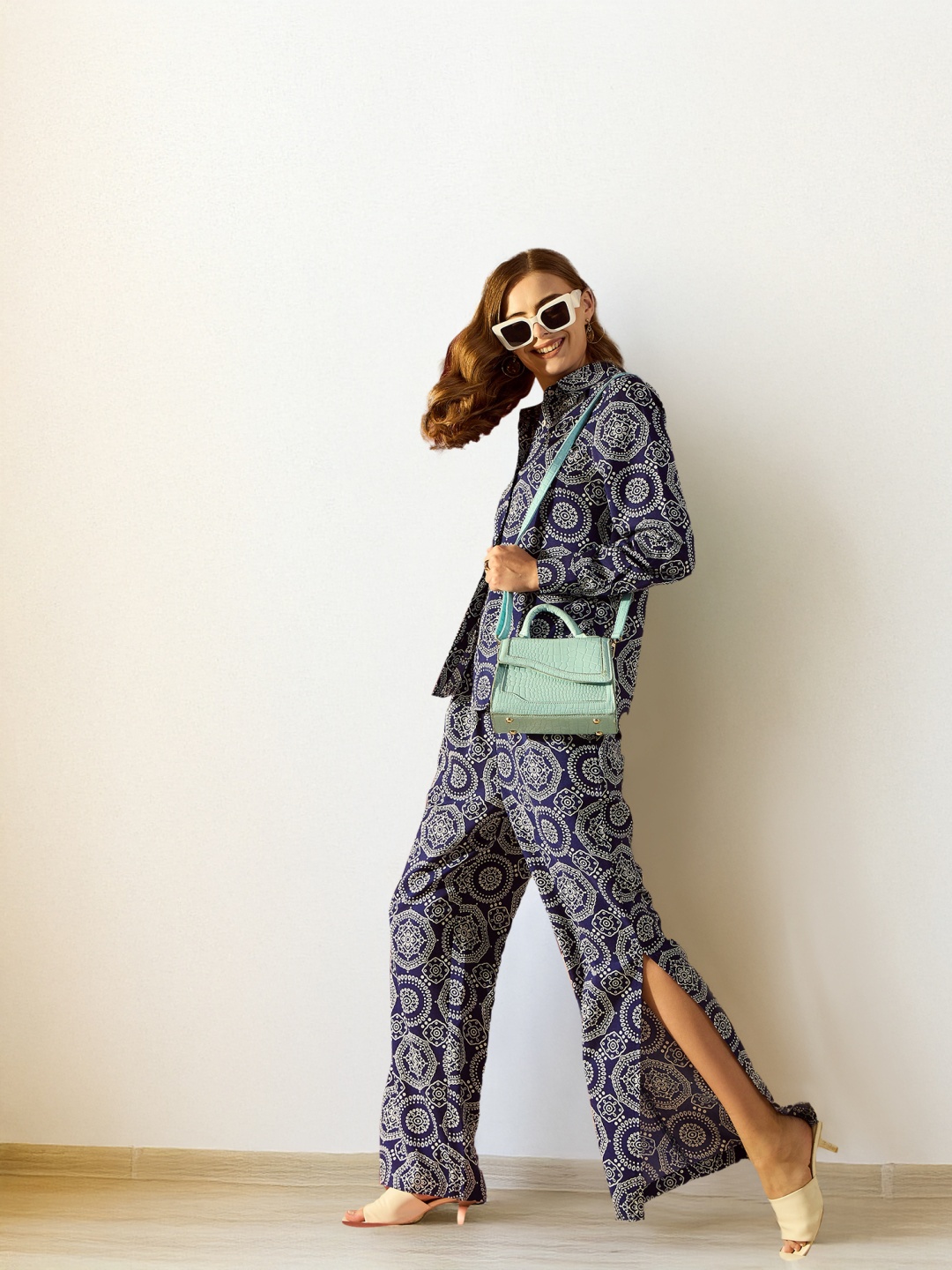 

STYLECAST X KASSUALLY Printed Shirt With Trouser Co -Ords, Navy blue